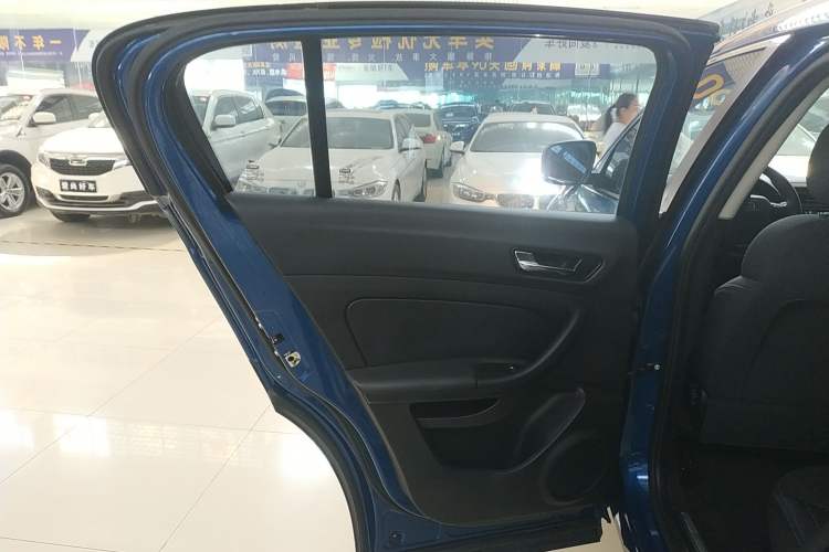 Used Qoros 5 2018 Revised Version 1.6T Automatic Leading Edition Left Rear Door Interior