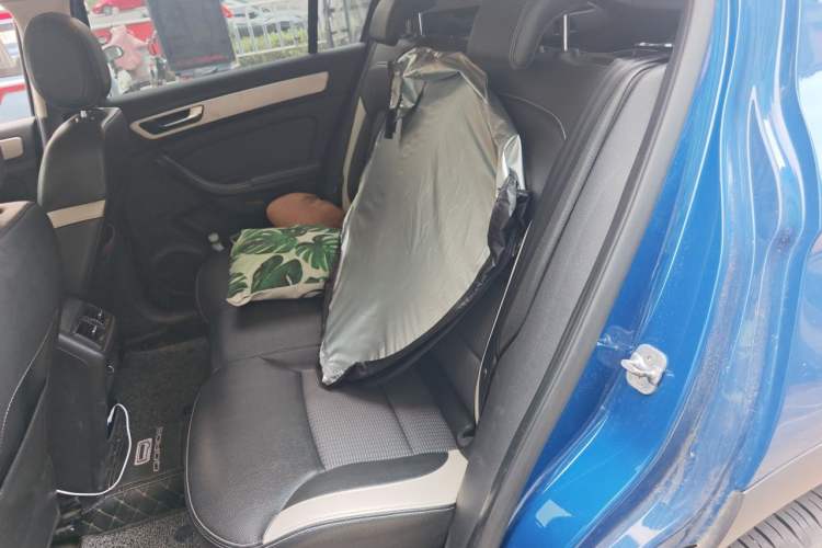 Used Qoros 5 2018 1.6T Automatic Prestige Model Left Rear Seat