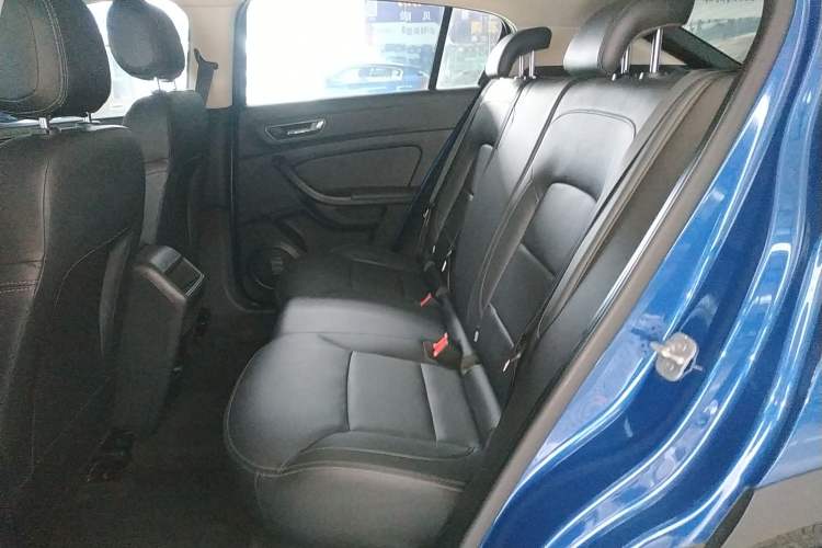 Used Qoros 5 2018 Revised Version 1.6T Automatic Leading Edition Left Rear Seat