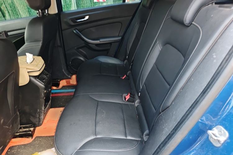 Used Qoros 5 2018 Revised Version 1.6T Automatic Leading Edition Left Rear Seat