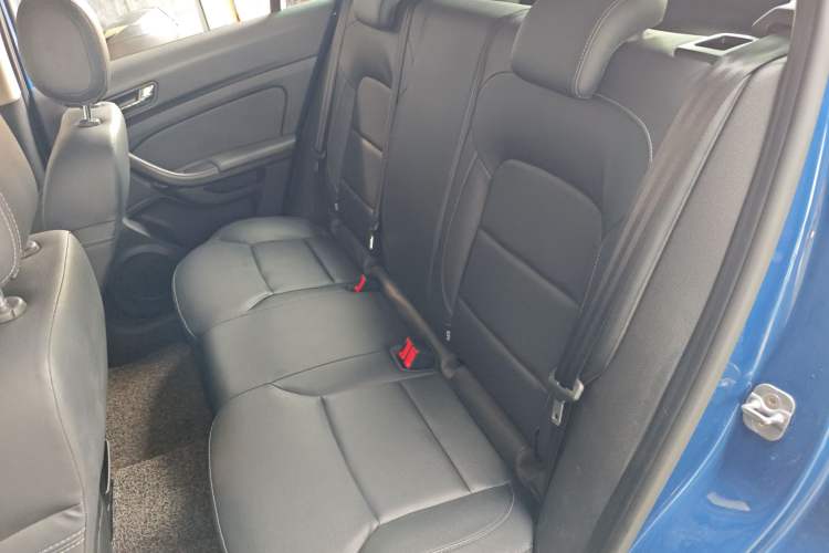 Used Qoros 5 2018 Revised Version 1.6T Automatic Leading Edition Left Rear Seat