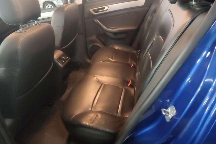 Used Qoros 5 2018 Revised 1.6T Automatic Luxury Version Left Rear Seat