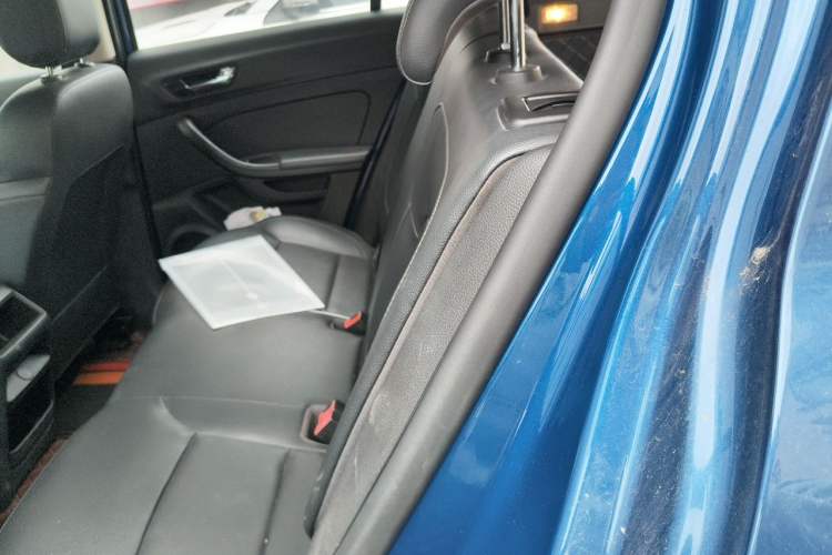 Used Qoros 5 2018 Revised Version 1.6T Automatic Leading Edition Left Rear Seat