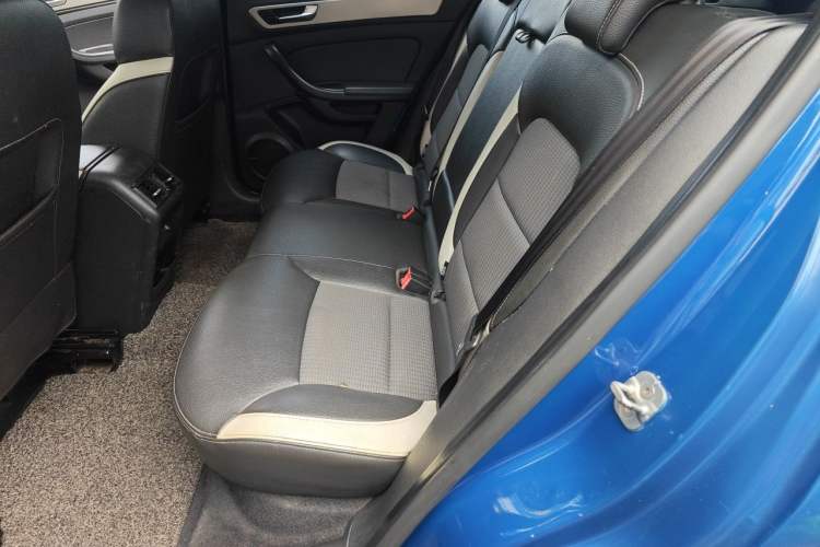 Used Qoros 5 2018 1.6T Automatic Prestige Model Left Rear Seat