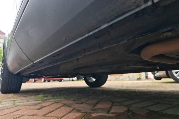 Used Qoros 5 2018 1.6T Automatic Prestige Model Left Side Sill