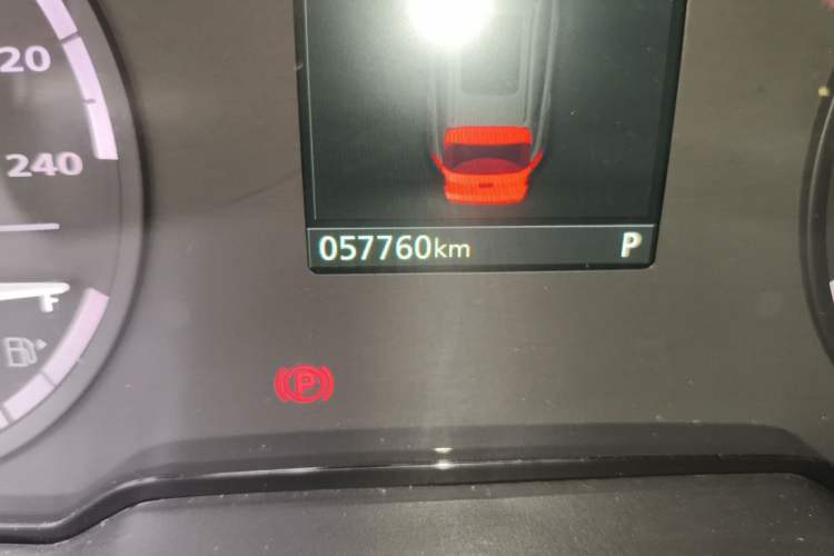 Used Qoros 5 2018 Revised Version 1.6T Automatic Leading Edition Odometer Close Up