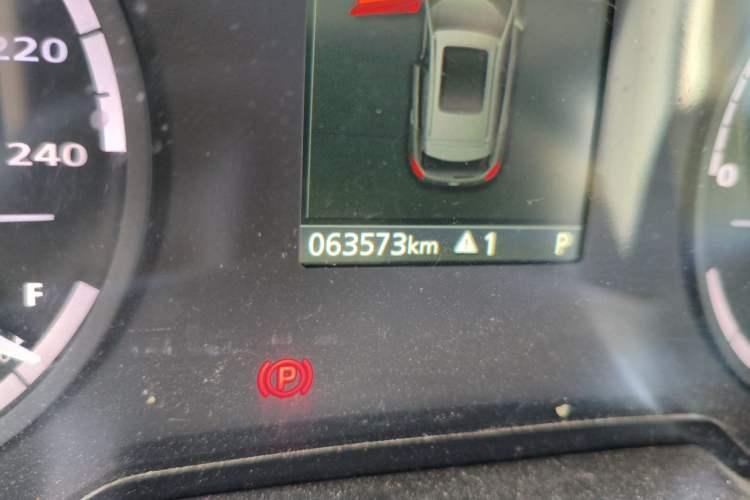 Used Qoros 5 2018 1.6T Automatic Leading Model Odometer Close Up