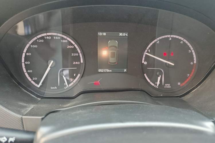 Used Qoros 5 2018 Revised Version 1.6T Automatic Leading Edition Odometer Close Up