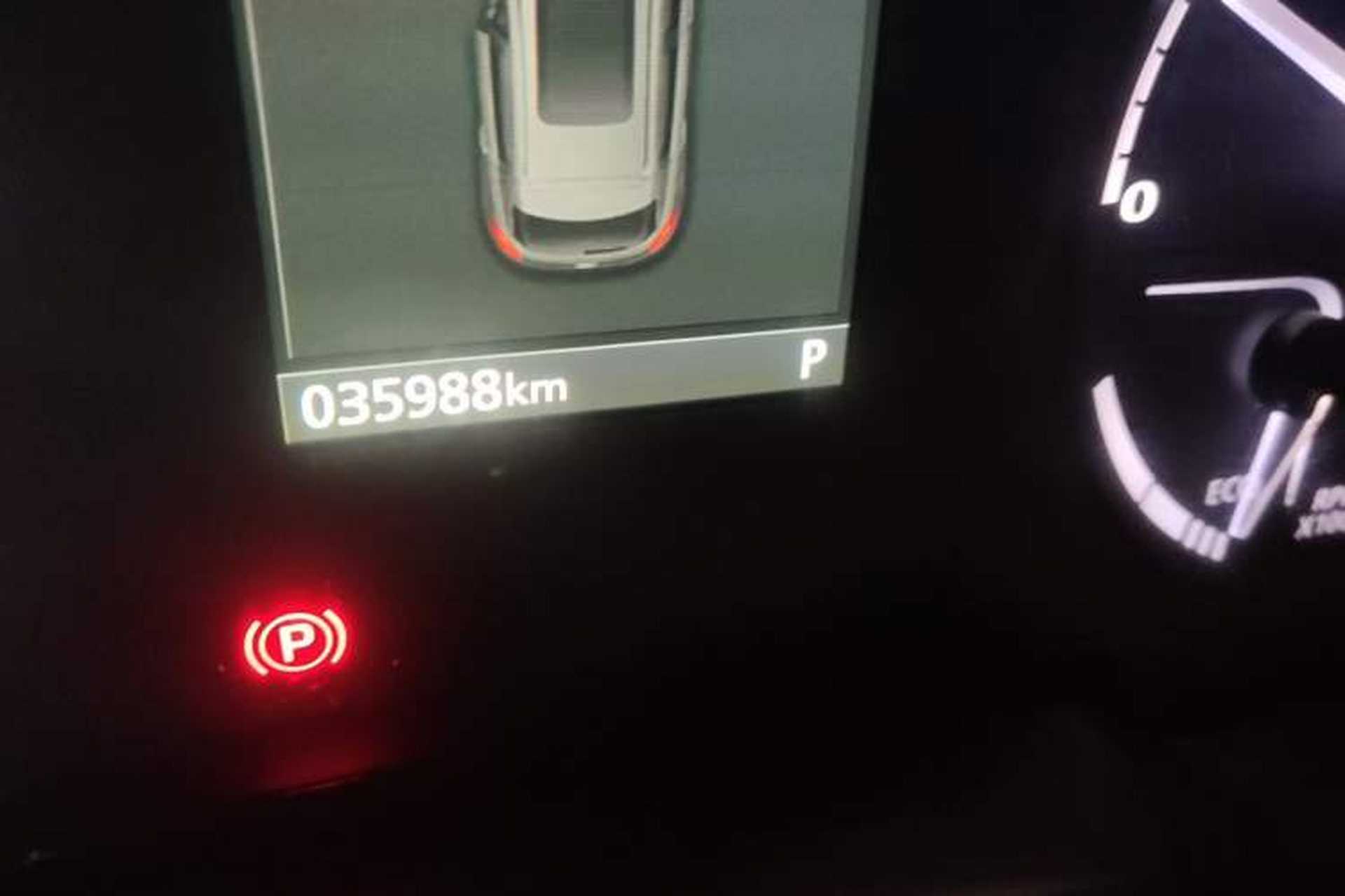 Used Qoros 5 2018 Revised 1.6T Automatic Luxury Version Odometer Close Up