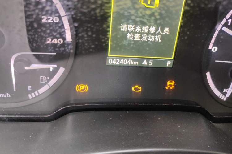 Used Qoros 5 2018 1.6T Automatic Leading Model Odometer Close Up