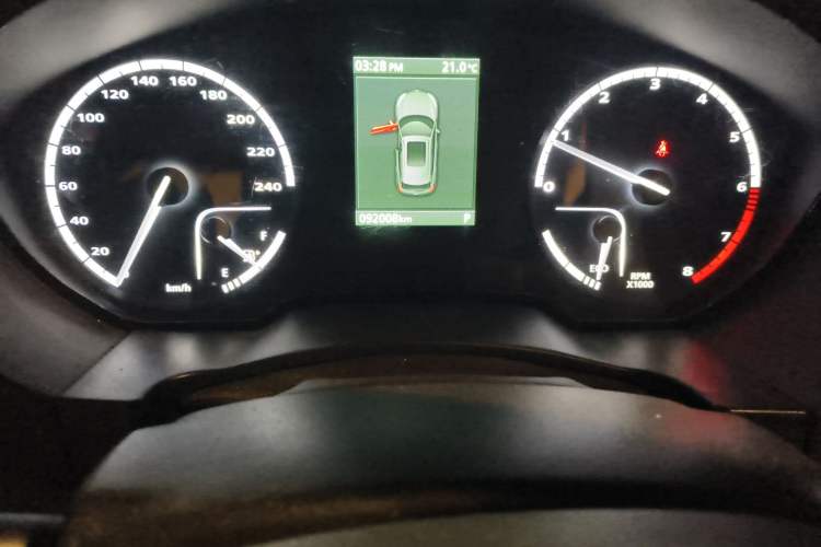 Used Qoros 5 2018 Revised Version 1.6T Automatic Leading Edition Odometer Close Up