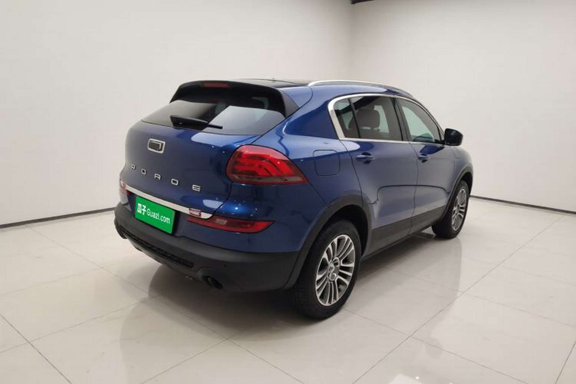Used Qoros 5 2018 Revised 1.6T Automatic Luxury Version Rear Right 45 Deg