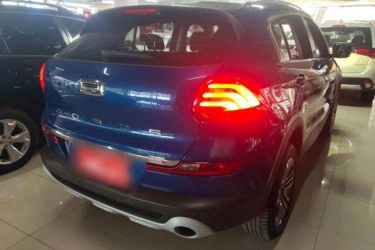 Used Qoros 5 2018 Revised 1.6T Automatic Luxury Version Rear Right 45 Deg