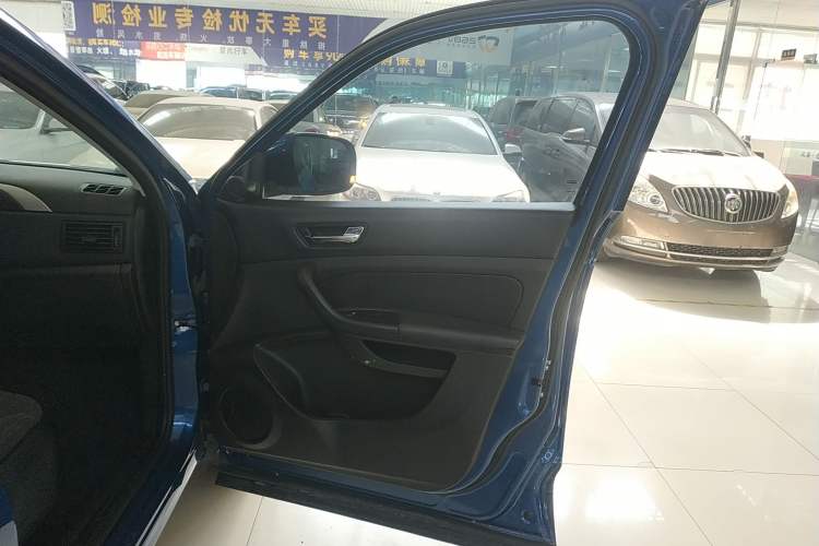 Used Qoros 5 2018 Revised Version 1.6T Automatic Leading Edition Right Front Door Interior