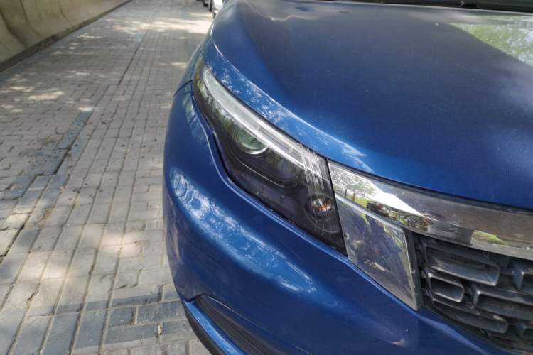 Used Qoros 5 2018 Revised Version 1.6T Automatic Leading Edition Right Front Headlight