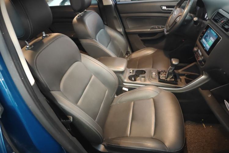 Used Qoros 5 2018 Revised Version 1.6T Automatic Leading Edition Right Front Seat