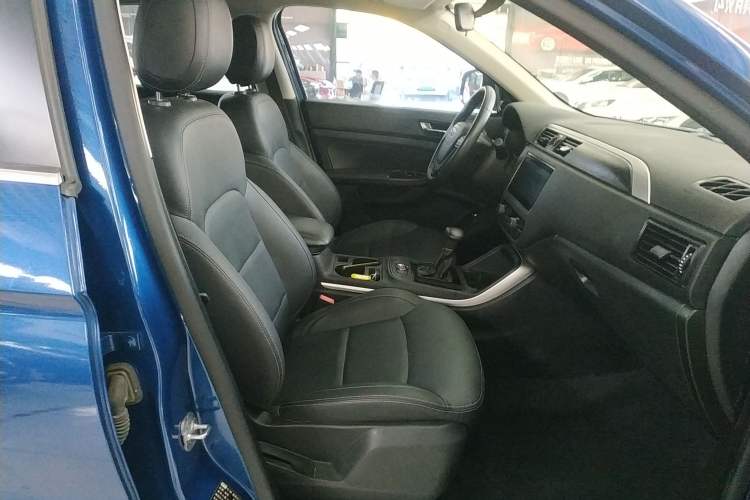 Used Qoros 5 2018 Revised Version 1.6T Automatic Leading Edition Right Front Seat
