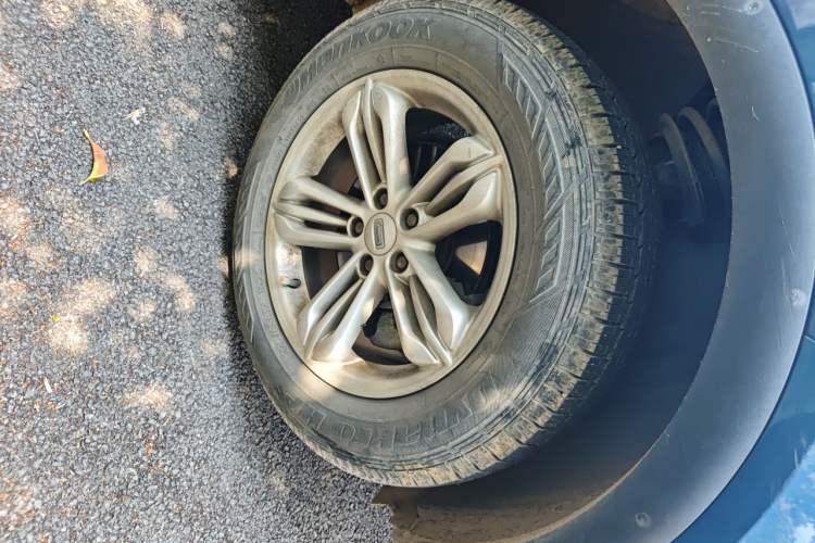 Used Qoros 5 2018 Revised Version 1.6T Automatic Leading Edition Right Front Wheel Hub