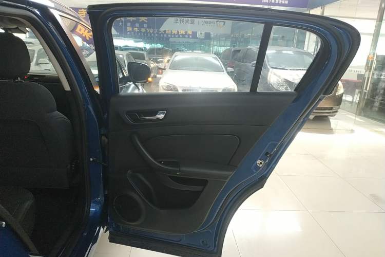 Used Qoros 5 2018 Revised Version 1.6T Automatic Leading Edition Right Rear Door Interior