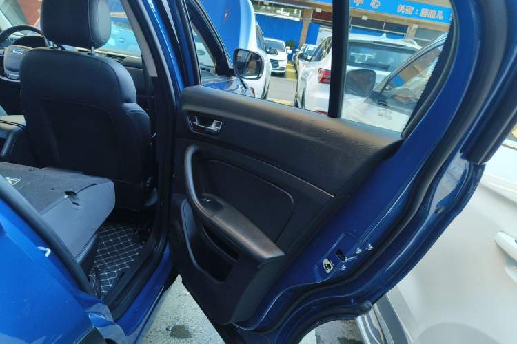 Used Qoros 5 2018 Revised Version 1.6T Automatic Leading Edition Right Rear Door Interior