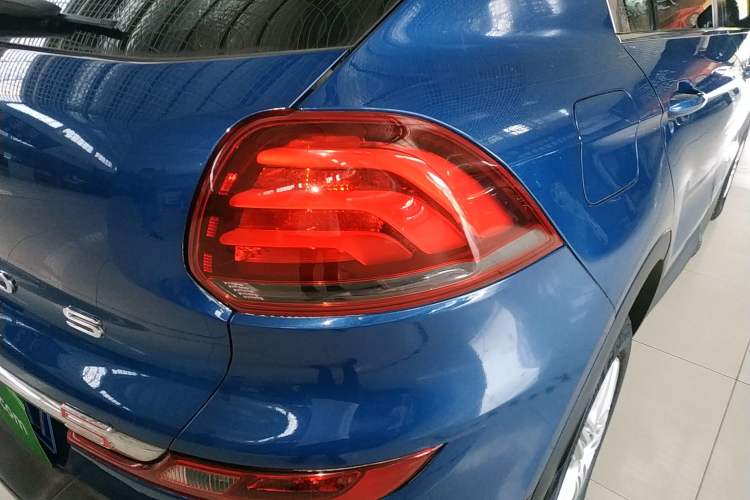 Used Qoros 5 2018 Revised Version 1.6T Automatic Leading Edition Right Rear Taillight