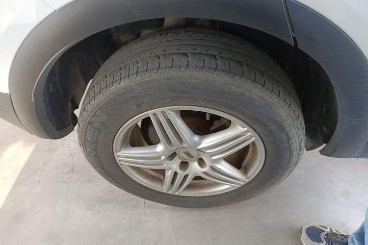 Used Qoros 5 2018 Revised Version 1.6T Automatic Leading Edition Right Rear Wheel Hub