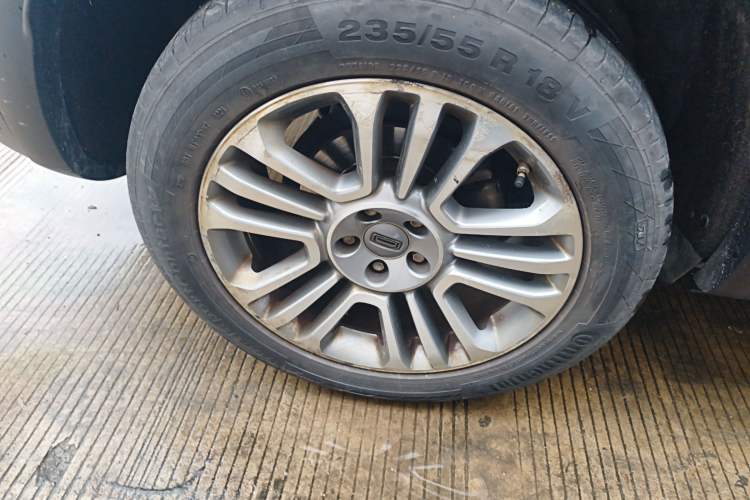 Used Qoros 5 2018 Revised 1.6T Automatic Luxury Version Right Rear Wheel Hub