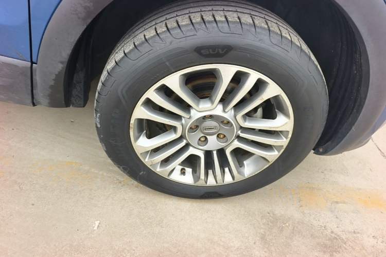 Used Qoros 5 2018 Revised 1.6T Automatic Luxury Version Right Rear Wheel Hub