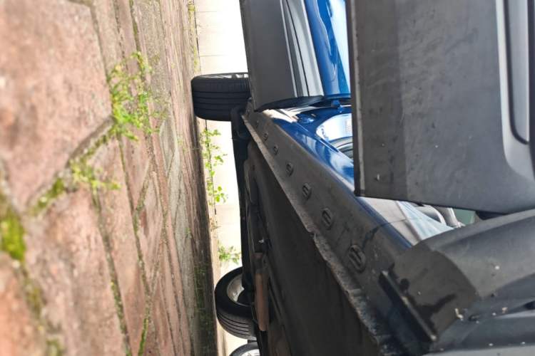 Used Qoros 5 2018 1.6T Automatic Prestige Model Right Side Sill