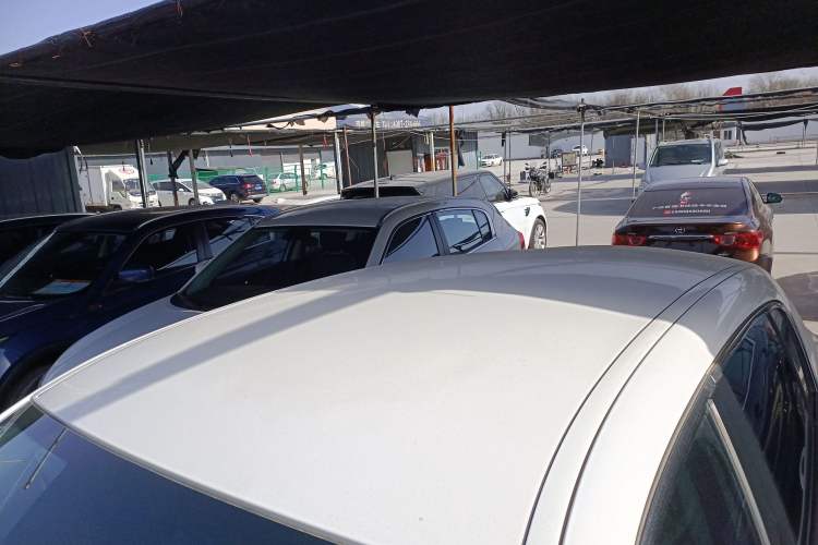 Used Qoros 5 2018 Revised Version 1.6T Automatic Leading Edition Roof