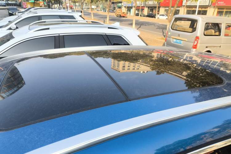 Used Qoros 5 2018 Revised 1.6T Automatic Luxury Version Roof