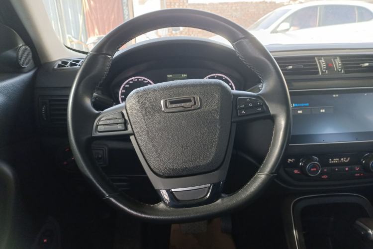 Used Qoros 5 2018 Revised Version 1.6T Automatic Leading Edition Steering Wheel