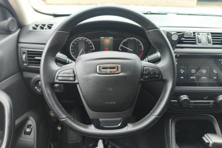 Used Qoros 5 2018 Revised Version 1.6T Automatic Leading Edition Steering Wheel