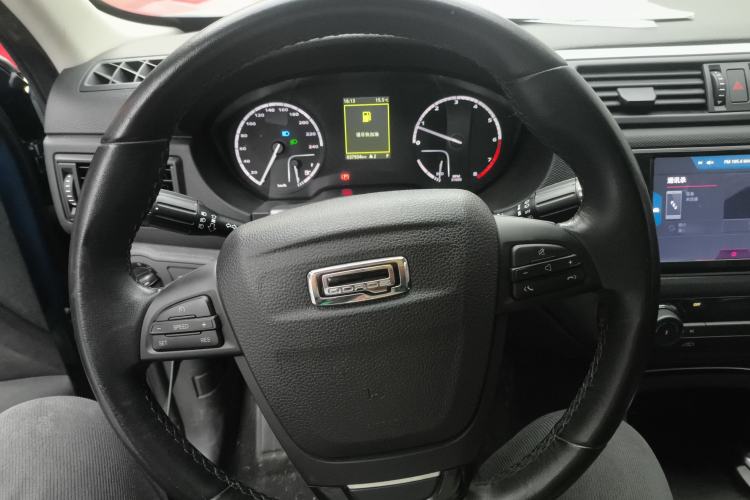 Used Qoros 5 2018 Revised Version 1.6T Automatic Leading Edition Steering Wheel