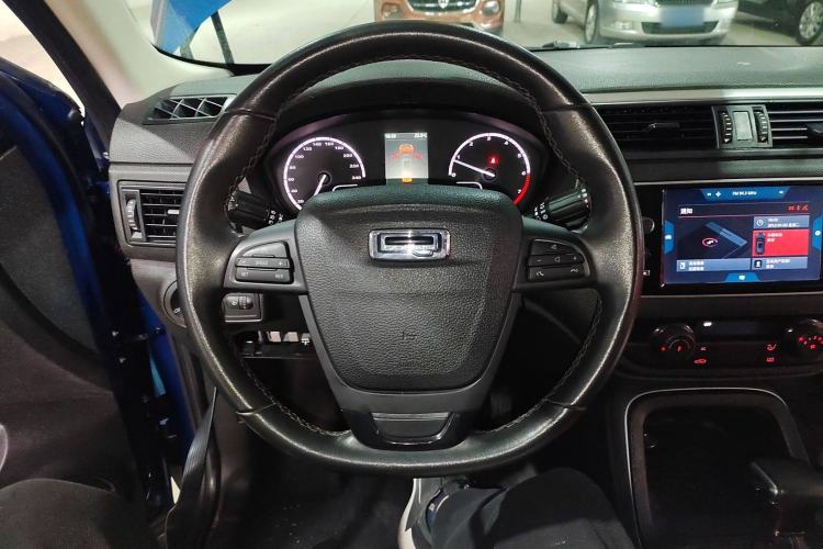 Used Qoros 5 2018 Revised Version 1.6T Automatic Leading Edition Steering Wheel