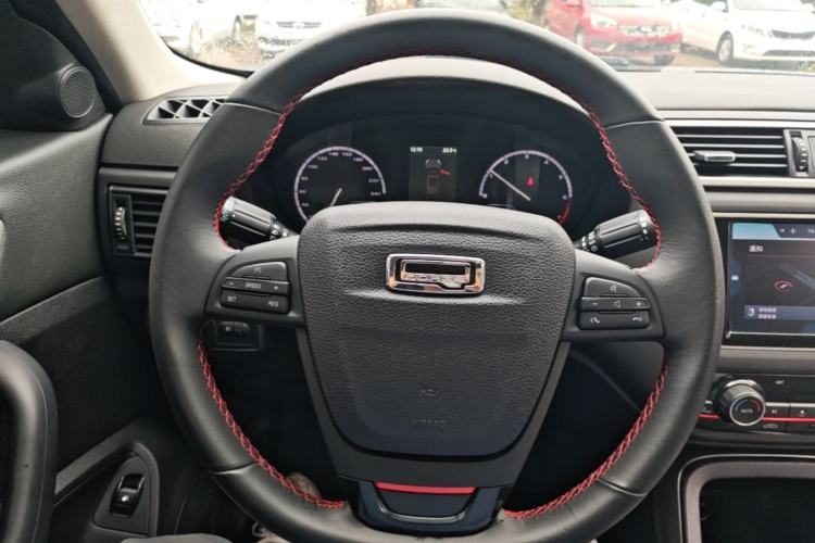 Used Qoros 5 2018 1.6T Automatic Prestige Model Steering Wheel