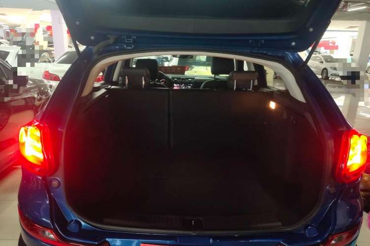Used Qoros 5 2018 Revised 1.6T Automatic Luxury Version Trunk