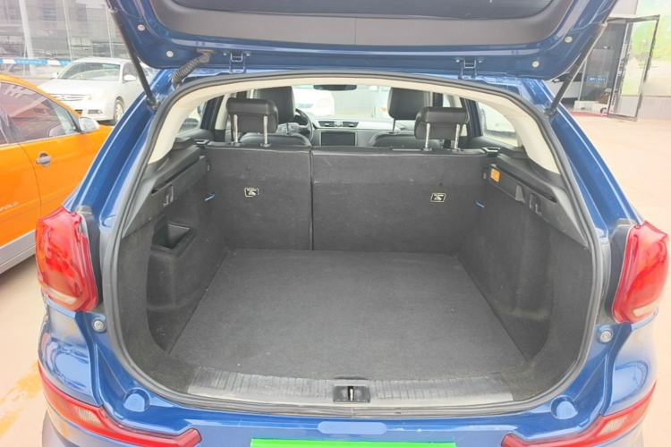 Used Qoros 5 2018 Revised 1.6T Automatic Luxury Version Trunk