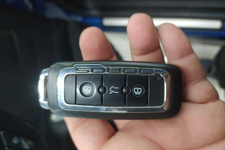 Used Qoros 5 2018 1.6T Automatic Flagship Model Vehicle Key