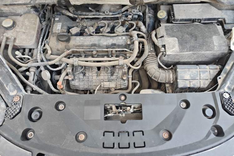 Used Qoros 5 2018 1.6T Automatic Prestige Model Engine Bay