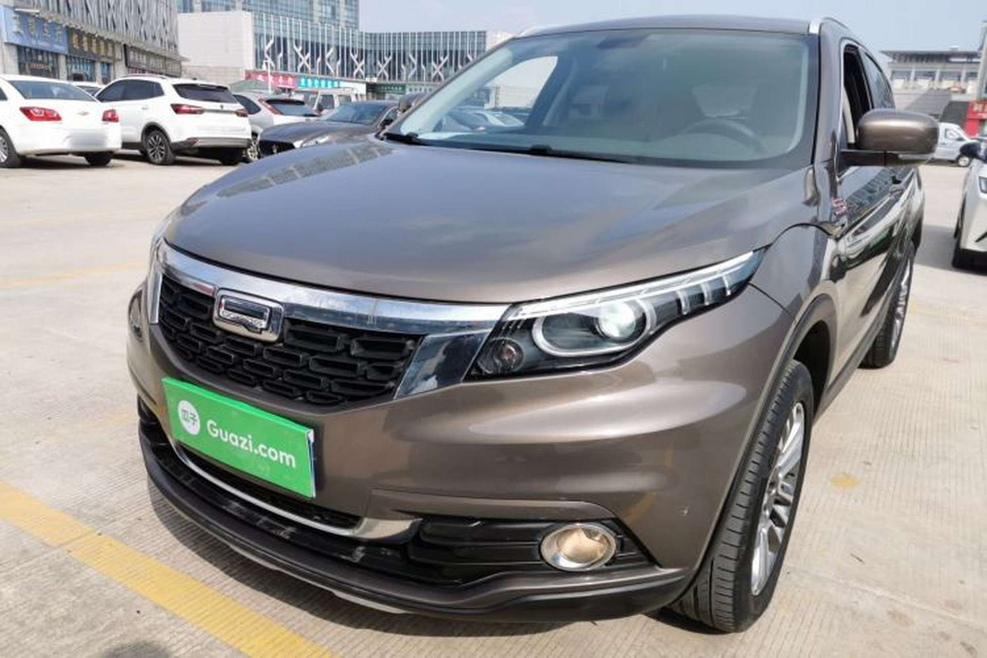 Used Qoros 5 2018 1.6T Automatic Prestige Model Front Left 45 Deg