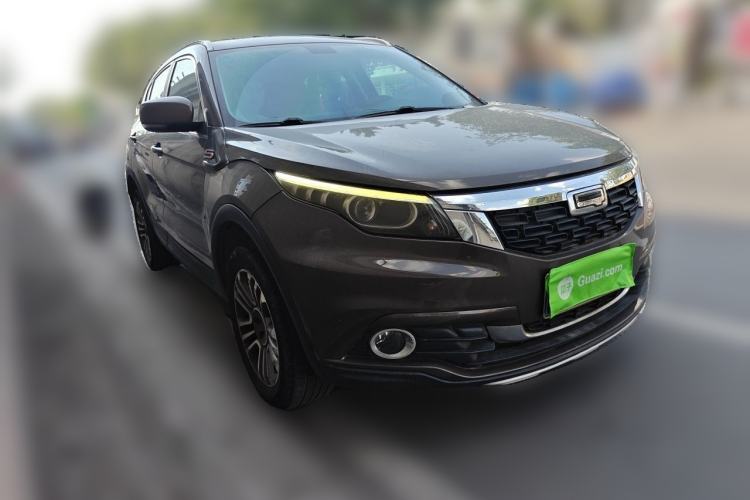 Used Qoros 5 2018 1.6T Automatic Prestige Model Front Right 45 Deg