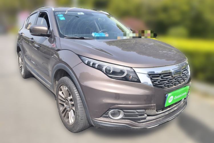 Used Qoros 5 2018 1.6T Automatic Prestige Model Front Right 45 Deg