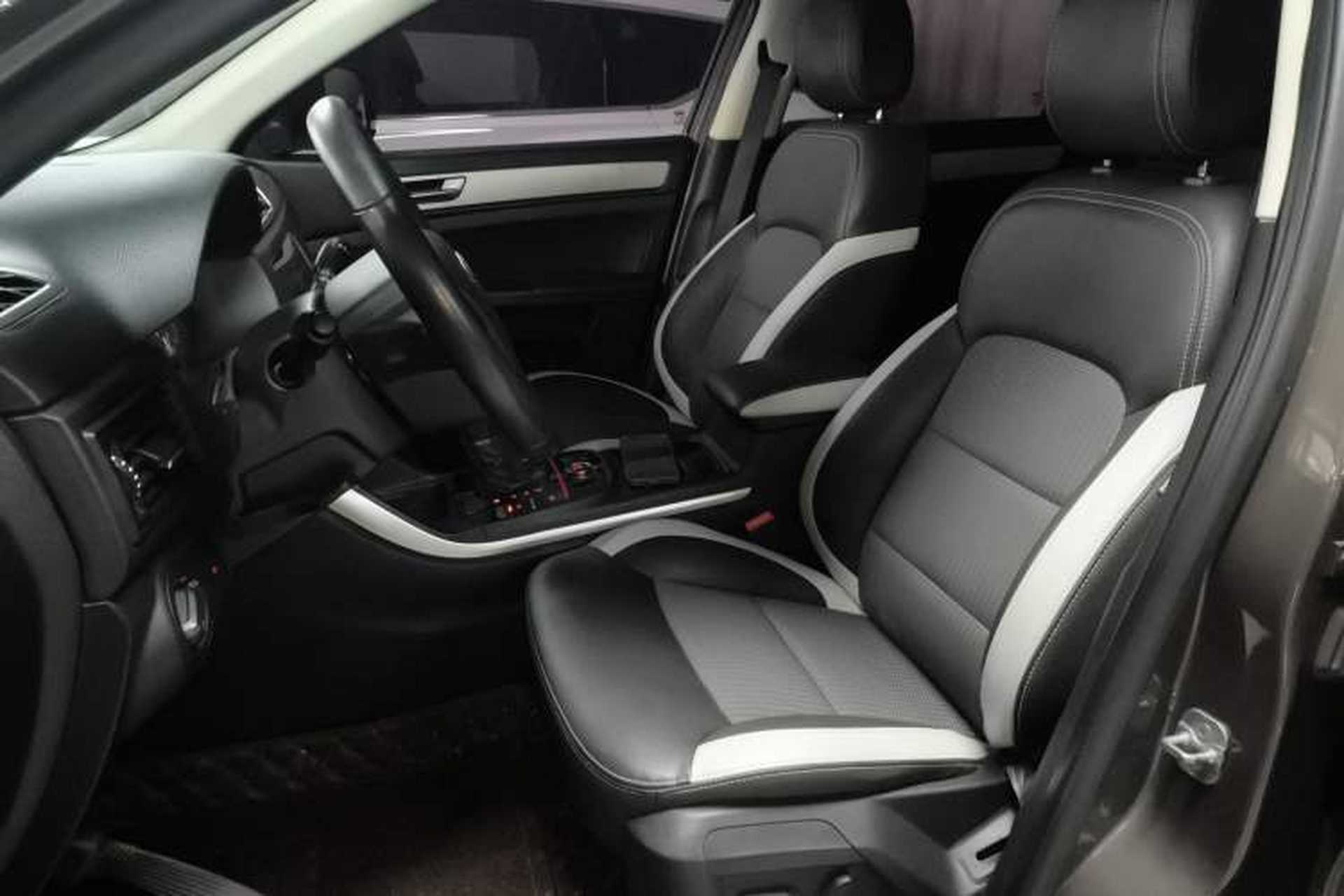 Used Qoros 5 2018 1.6T Automatic Prestige Model Left Front Seat