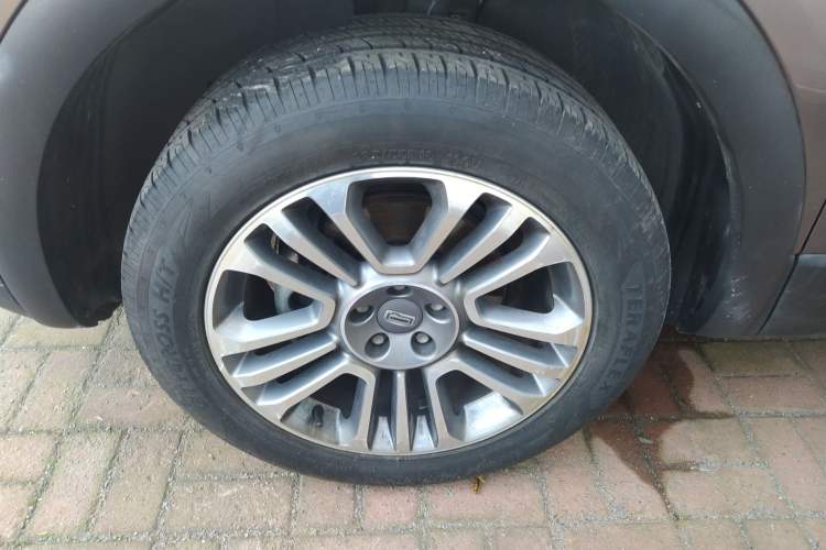 Used Qoros 5 2018 Revised 1.6T Automatic Luxury Version Left Front Wheel Hub