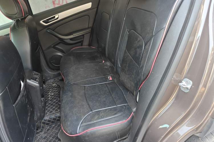 Used Qoros 5 2018 1.6T Automatic Prestige Model Left Rear Seat