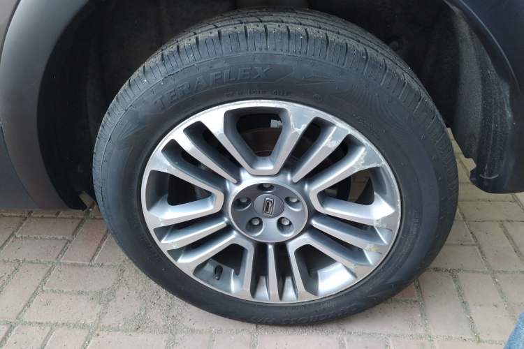 Used Qoros 5 2018 Revised 1.6T Automatic Luxury Version Left Rear Wheel Hub