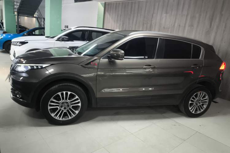 Used Qoros 5 2018 1.6T Automatic Prestige Model Left Side