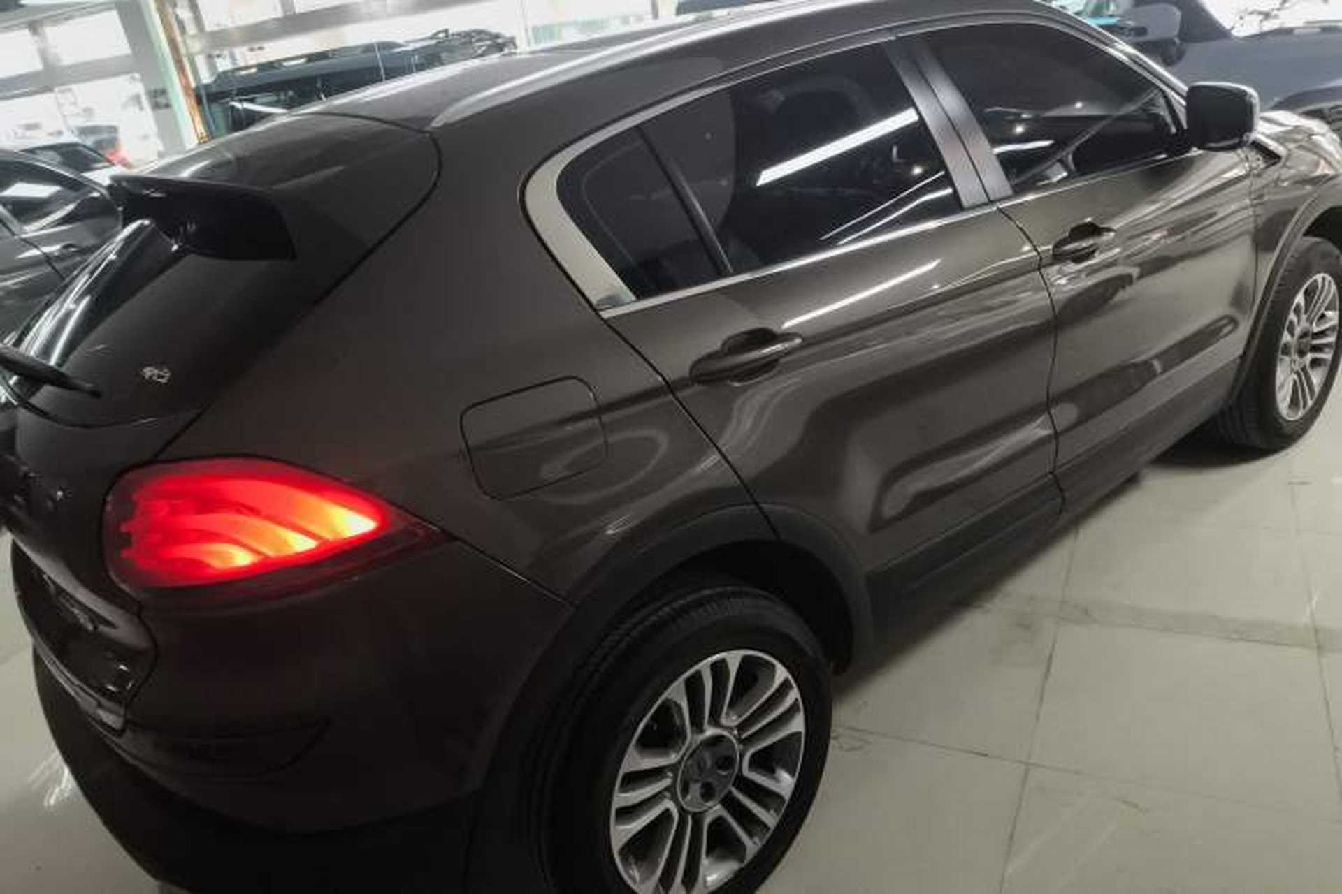 Used Qoros 5 2018 1.6T Automatic Prestige Model Rear Right 45 Deg