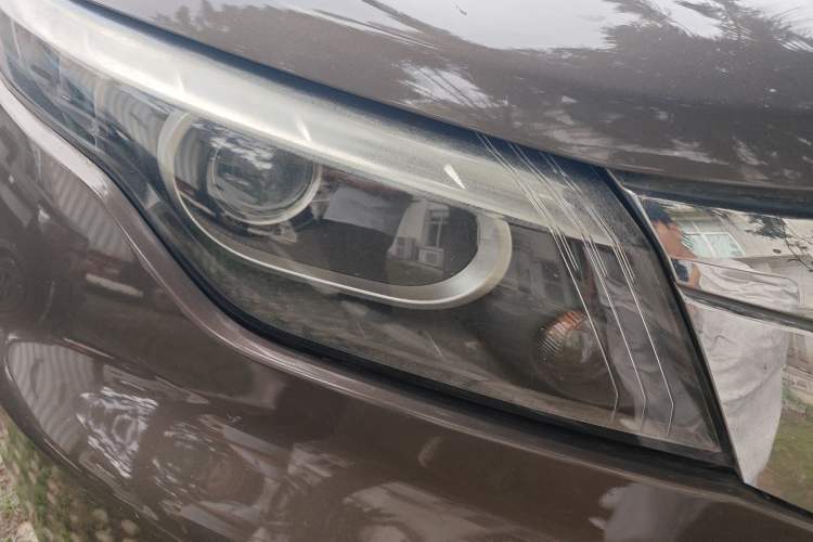 Used Qoros 5 2018 1.6T Automatic Prestige Model Right Front Headlight